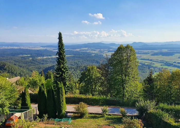 Veronica\'S Place In The Mountains